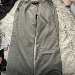 Nike Grey women’s sweatpants, size L